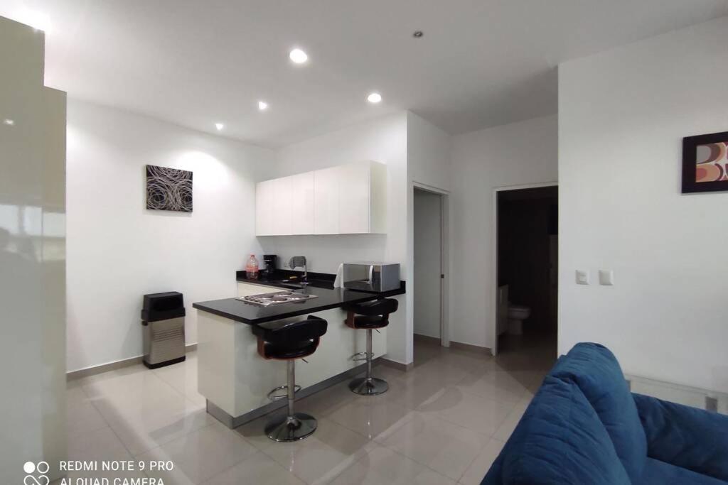 Condominio Torre Eme Frente Al Malecon Vista A La Ciudad Con Alberca Y Algo Al Mar Gimnacio Mazatlán Eksteriør bilde