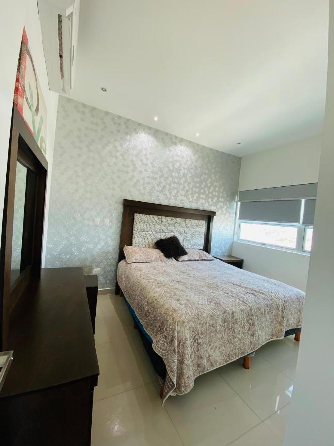 Condominio Torre Eme Frente Al Malecon Vista A La Ciudad Con Alberca Y Algo Al Mar Gimnacio Mazatlán Eksteriør bilde